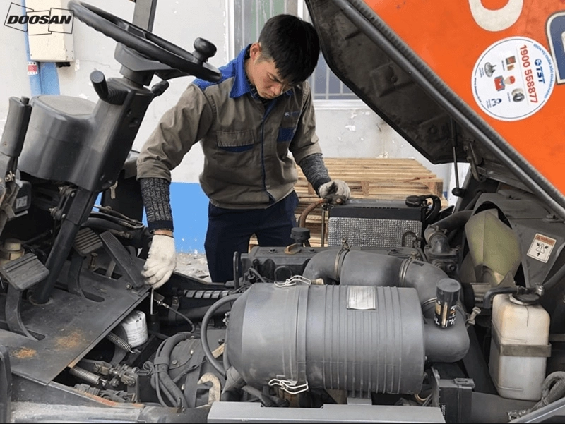 dịch vụ sửa chữa xe nâng của Xe nâng Doosan Việt Nam