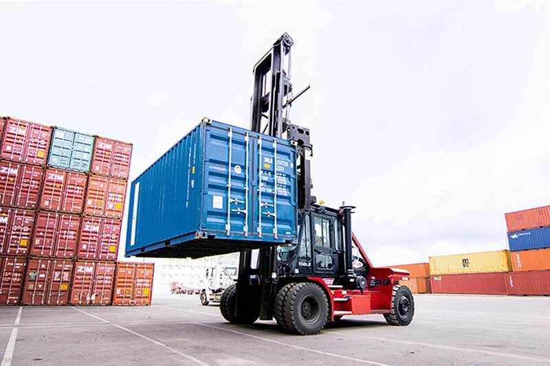 Xe nâng container rỗng