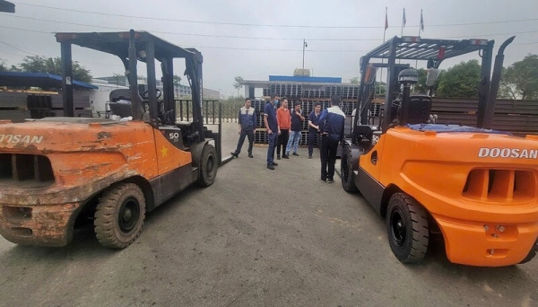 Tại sao nên chọn xe nâng mới thay vì xe nâng cũ?