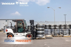 202508-tst-ho-tro-cho-thue-tai-chinh-xe-nang-cu-xe-nang-moi-doosan-bobcat