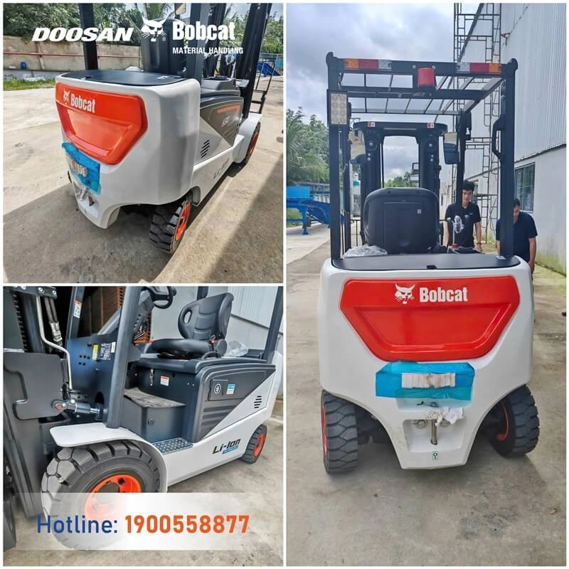 202509-ban-giao-xe-nang-dien-3-tan-bobcat-doanh-nghiep-viet-1
